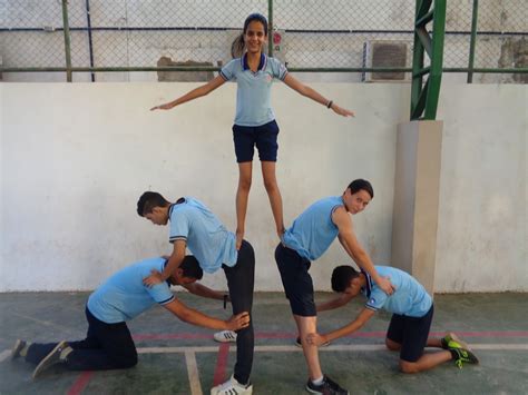 Escola Municipal José Cardoso de Lima Ginástica Acrobática