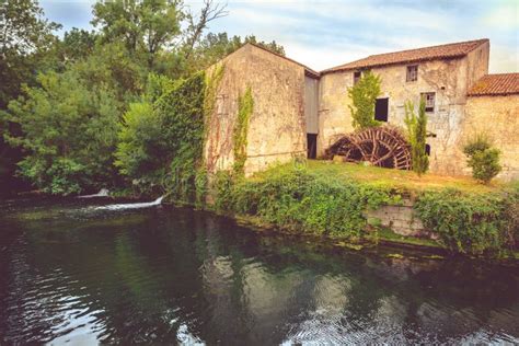 Vieux Moulin Eau Dans Charente Maritime France Image Stock Image