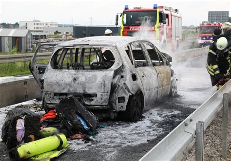 Auto Brennt Auf A Sperrung Regionalheute De