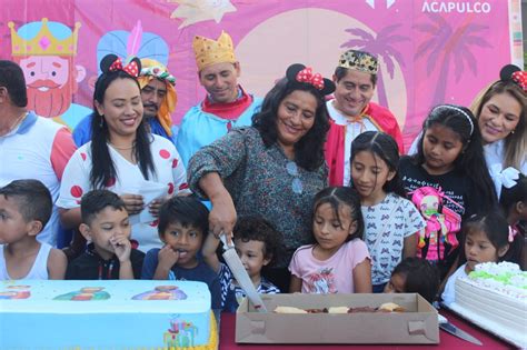 Celebra DIF Acapulco a niñas y niños por Día de Reyes