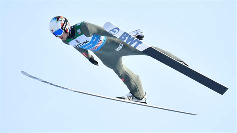 Salto con gli sci Tourneé Quattro Trampolini 2022 2023 il live