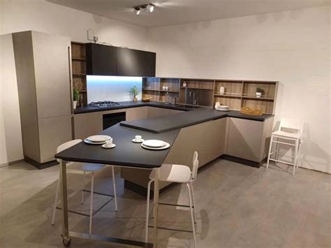 Cucina Con Penisola Veneta Cucine START TIME J A Savona Sconto 51