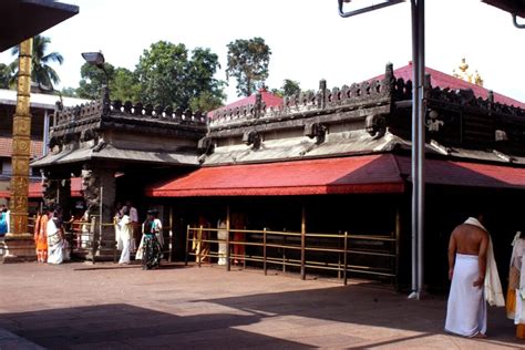 Kollur Mookambika Temple Travel Guide History Timings Season