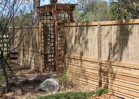 Make Japanese Bamboo Fences And Trellises Gardener S Supply Bamboo Fence Bamboo Garden Fences