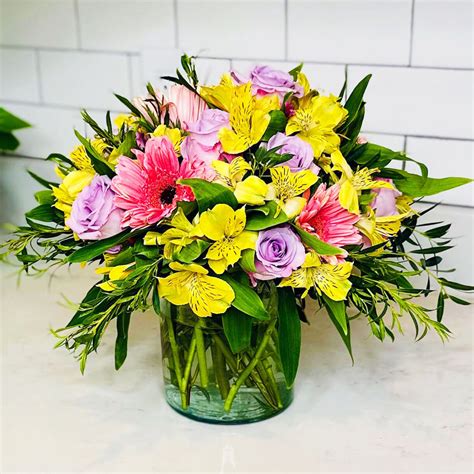 Pretty Pastel Bouquet - Your Tabletop Florist