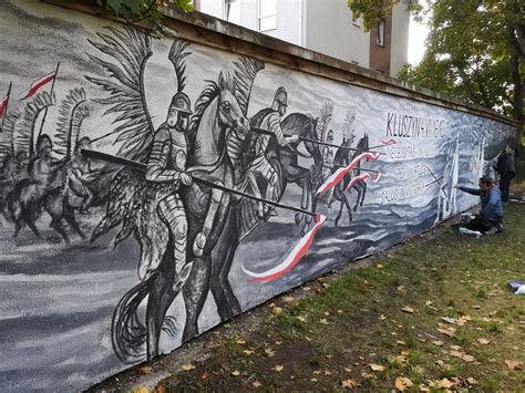 Patriotyczny Mural Prawie Gotowy B Dzie Jeszcze Jeden