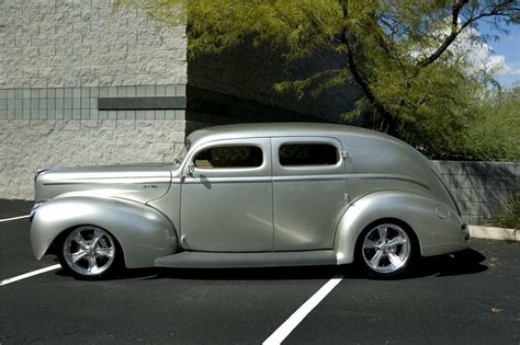 1940 FORD CUSTOM DELUXE 4 DOOR SEDAN Side Profile 96102