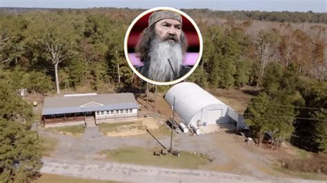 Discovering Phil Robertson's House: The $130,000 Home in Louisiana