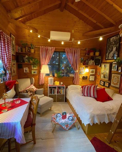 Cozy Cottagecore Reading Nook Cozy Wood Paneled Room Cottagecore