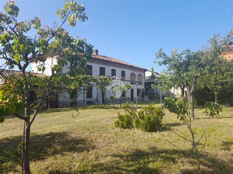 Casa Indipendente In Vendita Rustici Cascine Case In Vendita Rif