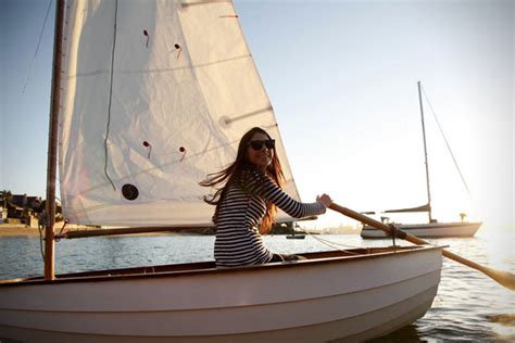 DIY Sailboat Kit: How To Build A Boat From Scratch