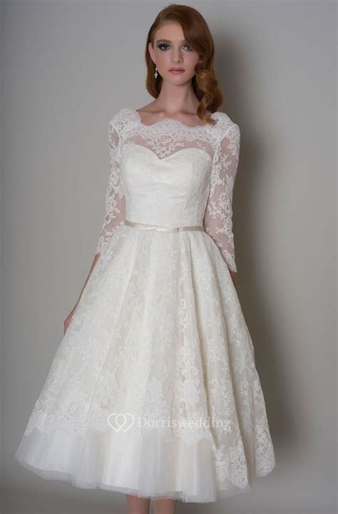 A Line Knee Length Half Sleeve Appliqued Bateau Neck Lace Wedding Dress