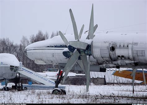 tupolev tu  aeroflot aviation photo  airlinersnet
