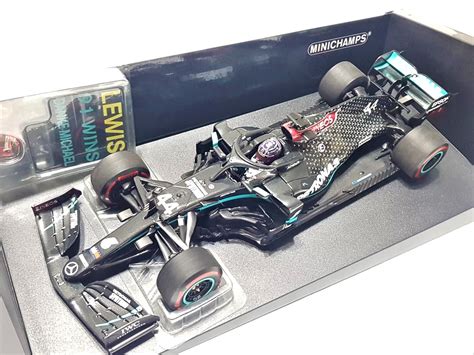 1 18 Minichamps Mercedes AMG Petronas F1 Team W11 EQ Performance Lewis