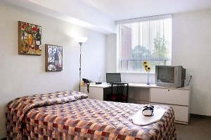 SENECA COLLEGE RESIDENCE NEWNHAM CAMPUS | ⋆⋆ | TORONTO, CANADA | SEASON DEALS FROM $105