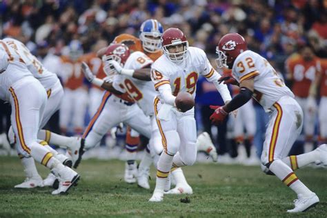 Memorable Playoff Runs The 1993 Kansas City Chiefs Tgt Usa