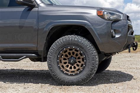 Rough Country Series Wheel Simulated Beadlock Bronze Black