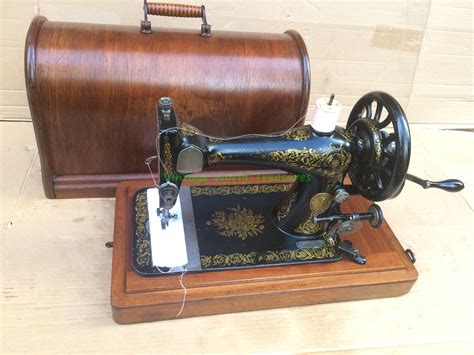 Antique Singer Vs Hand Crank Sewing Machine With Scrolls And Roses