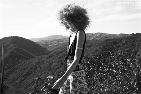 Olga Voronova Nude OnlyFans Leaks Fappening FappeningBook