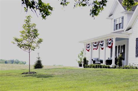 15009 Farmhouse Farmhouse Memorial Day