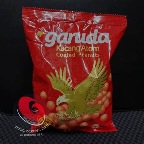 Garuda Kacang Atom Pedas Spicy Coated Nuts 230 Grams 81 Oz