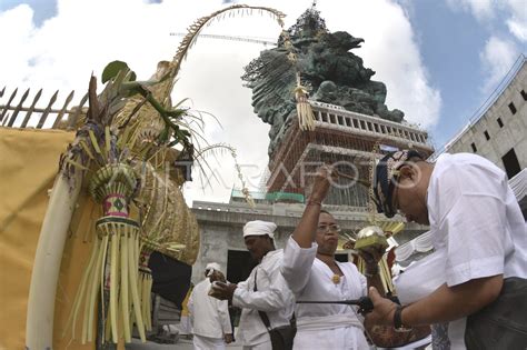 Upacara Pasupati Patung Gwk Antara Foto