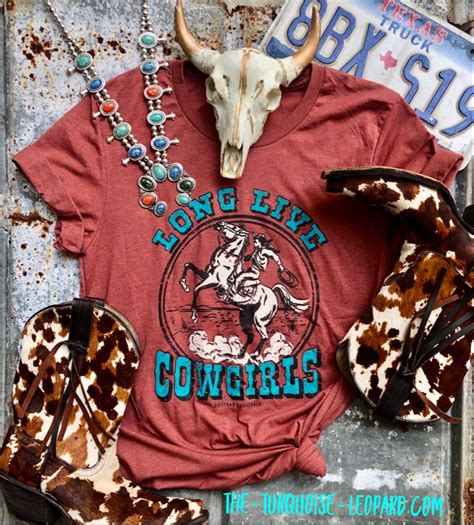 Western Style Western Fashion Western Graphic Tee Western Graphic