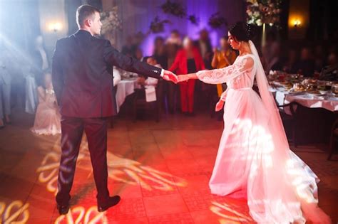 Premium Photo First Wedding Dance Of Newlywed Happy Bride And Groom