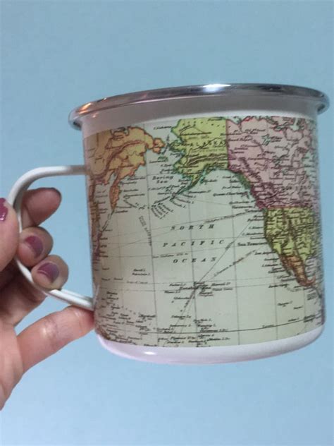 Caneca Mundo Mapa Múndi para Viajantes Canequinha Gift Republic Usado