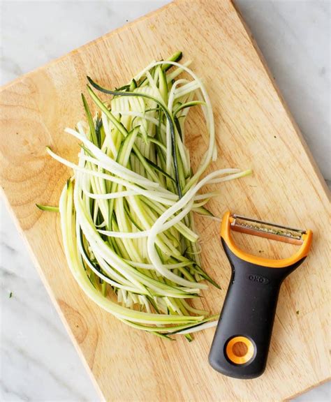 How To Make Zucchini Noodles Recipes By Love And Lemons