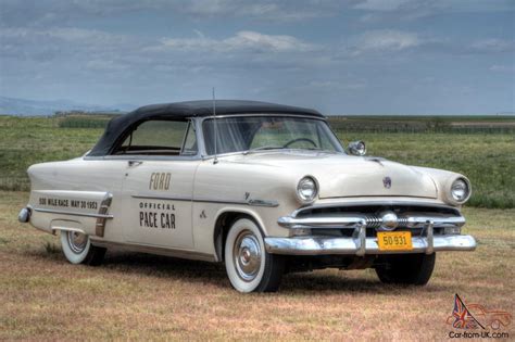 1953 FORD SUNLINER PACE CAR CONVERTIBLE