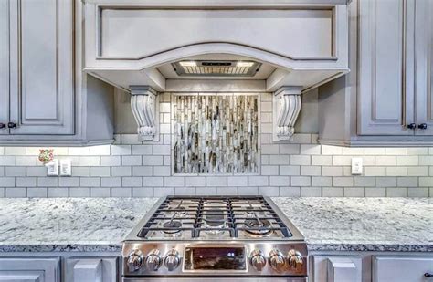 Kitchen Backsplash Ideas With Antique White Cabinets | Besto Blog