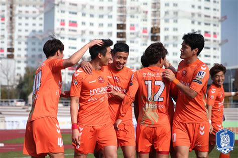 K3 자존심 세운 포천시민축구단 셰이크 카말컵 준우승 포천신문