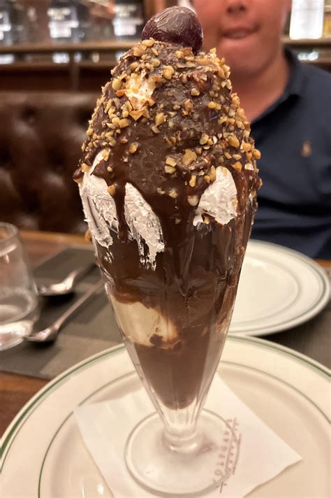 I Ate Hot Fudge Sundae R Food