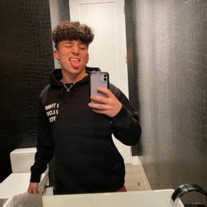 Tony Lopez Nude Pics TikTok Star EXPOSED Male Celebs