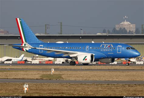 Ei Hlb Ita Airways Airbus A Bd A Photo By Marco Wolf