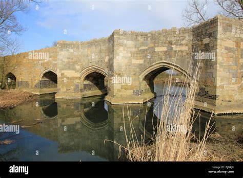 Thornborough Bridge - Buckinghamshire's oldest surviving bridge Stock ...