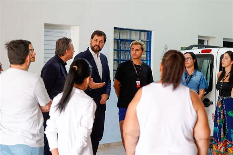 Prefeito Visita Servi Os Da Rea Social De Jundia Not Cias