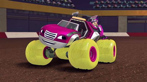 Image - S3E19 Gabby giving Watts a tune-up.png | Blaze and the Monster Machines Wiki | FANDOM ...