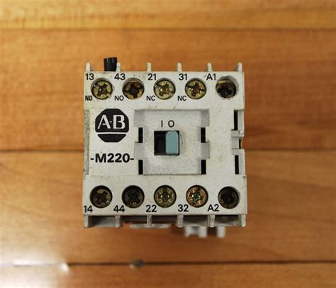 Allen Bradley Dc M Z A Control Relay For Sale Online Ebay