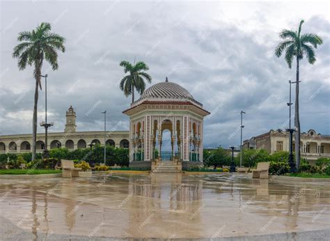 Premium Photo Manzanillo Granma City Park In Cuba Emblematic