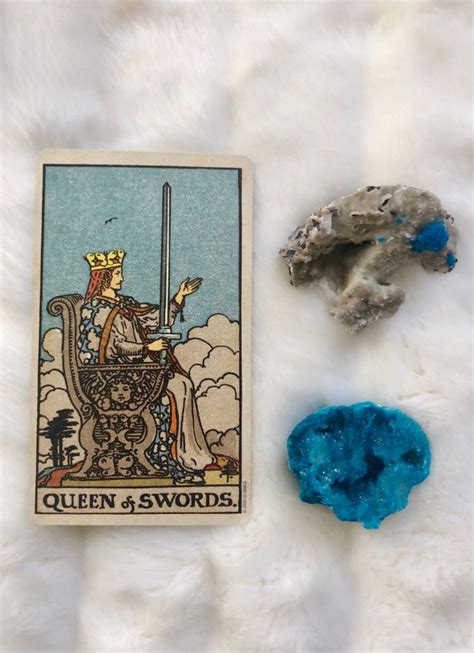 Future Tarot Meanings Queen Of Swords Lisa Boswell Tarot Card