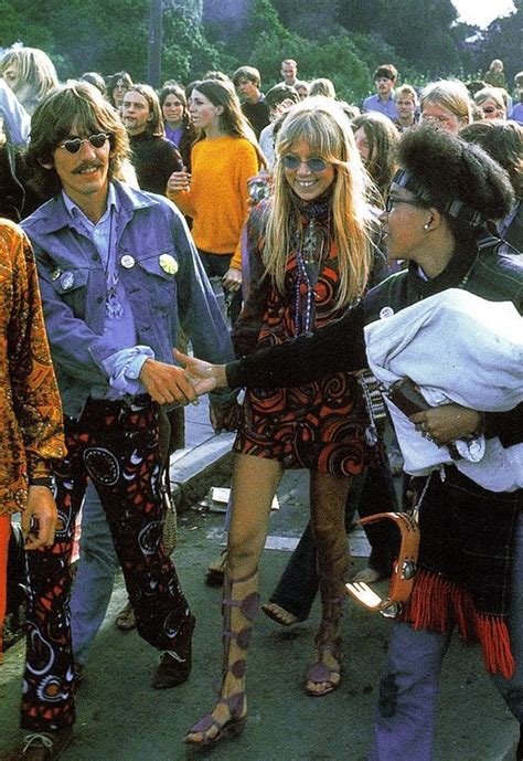 Hippie Outfits 1960s