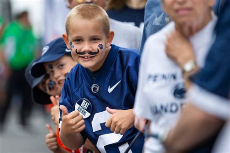 Watch Scenes From Penn State Football Arrival For Game Against Delaware