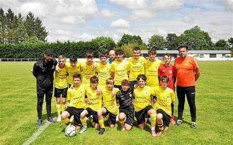 Les U14 du Gourin Football club champions de leur groupe Le Télégramme