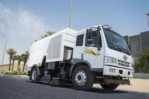 Best Road Sweeper And Street Sweepers Truck In Ksa