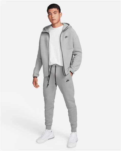 Bas De Jogging Nike Tech Fleece Slim Fit Gris Chiné Pour Homme Ekinsport