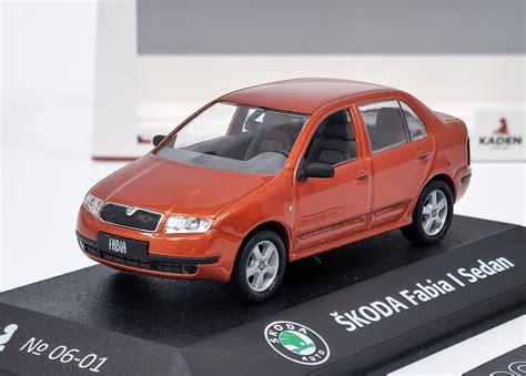 ŠKODA MODELY Škoda Fabia Sedan Oranžová Tangerine Metalíza KADEN 1 43