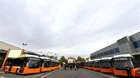 Tep Rinnova La Flotta Con Bus Rinforzata La Linea Delle Scuole