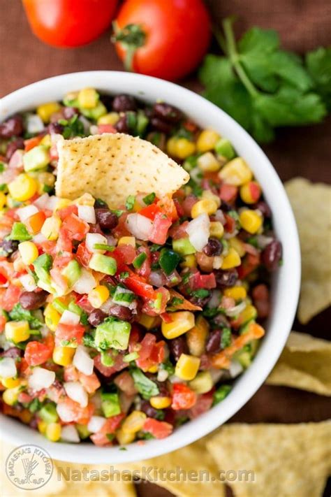 This Fresh Salsa Is Wonderfully Fresh Healthy Simple Yet Loaded It Makes A Giant Batch So It